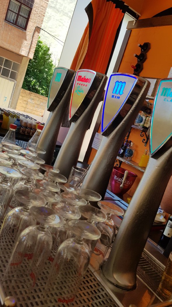 bardetapas001007.jpg