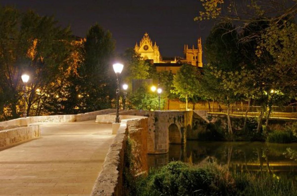 lugaresdeinterespalencia023002.jpg